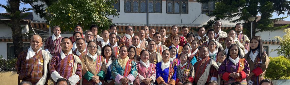On the auspicious day of 15th December,2021,the Dzongkhag Administration,Samtse organised the Royal Civil Service Medal Award ceremony which was graced by Dasho Dzongda